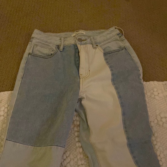 PacSun Eco Hopper Patch Mom Jeans - Picture 2 of 5